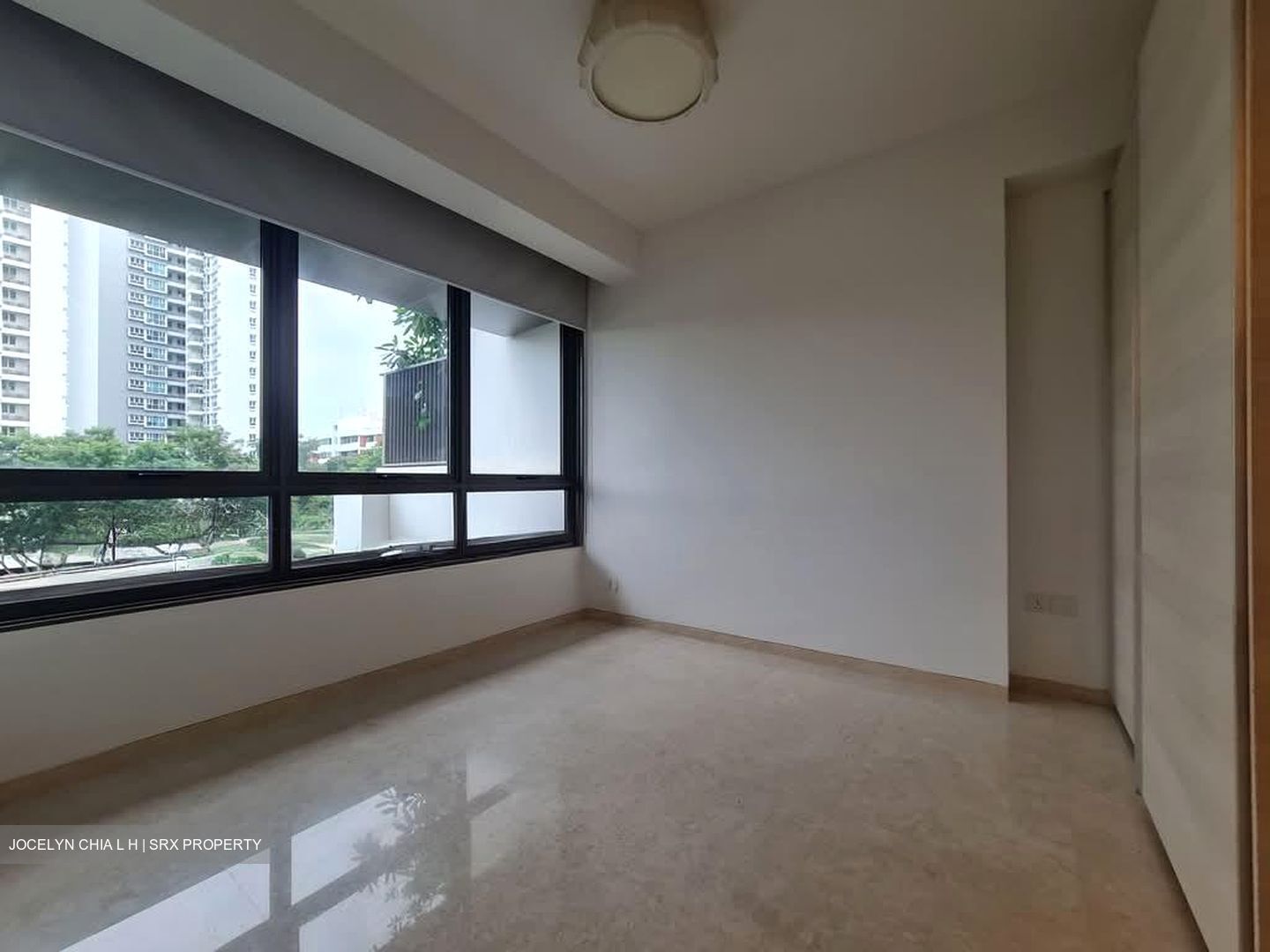6 Derbyshire (D11), Condominium #566116901